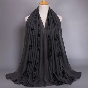 (12 vnt/daug) Karšto pardavimo juoda siuvinėjimas musulmonų šalikas medvilnės ilgi šalikai, hijab GBS408