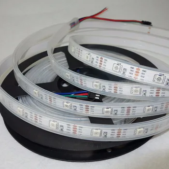 DC12V įvesties addressabl RGB LED pikselių juostelės;GS8208 lustas(panašus į WS2811,WS2813);30leds/m;5m;atsparus vandeniui ir silicio vamzdelis;baltas PC