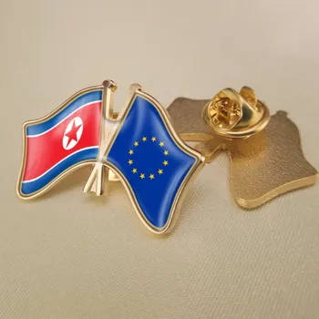 Europos Sąjungos ir Šiaurės Korėja Kirto Dviguba Draugystė Šaligatvio Atvartas Smeigtukai