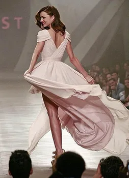 Pagal užsakymą pagaminti Miranda Kerr V-kaklo, Apribota Rankovėmis Šifono High-low Oficialią suknelės už šalies Nemokamas Pristatymas 2018 bridesmaid dresses