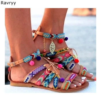 Spalvinga pompon moteris sandalai Vasarą karšta mados kulkšnies sagtis butai mišrios spalvos bohemijos laisvalaikio bateliai moterų paplūdimio bateliai