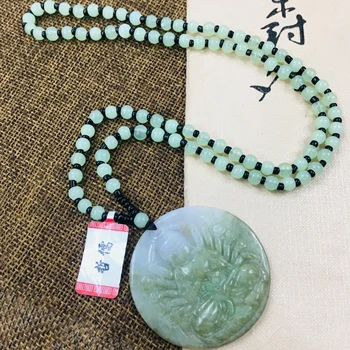 Zheru iš spausdinimo grynas natūralus Žadeitas raižyti šviesiai žalia dviejų spalvų Avalokitešvara pakabukas su žalia rutuliukų grandinė, grandinės megztinis